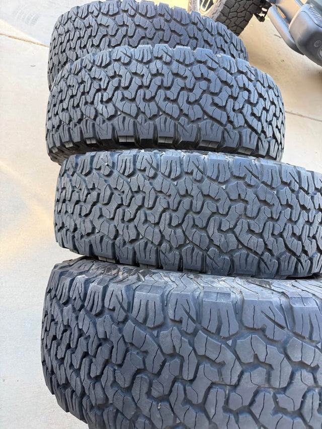Set of 4 BFGoodrich KO2 Tires + Factory Jeep Rubicon Wheels — photo 3