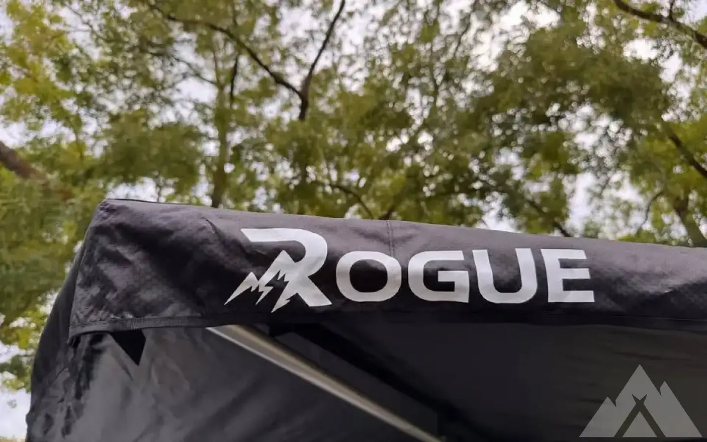 New 270 Awning Rogue Sentinel — new camp awnings for sale (photo 3)