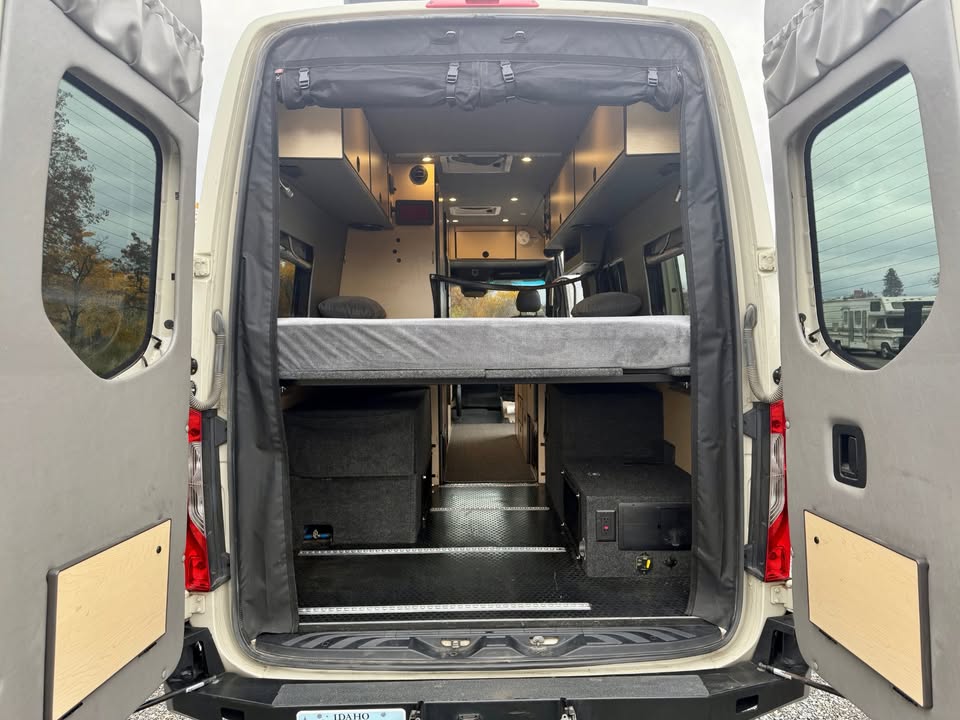 2019 Mercedes Benz Sprinter 3500XD 170 4×4 Dually V6 3.0L Diesel sportsmobile in Post Falls, ID (photo 5) — photo 5