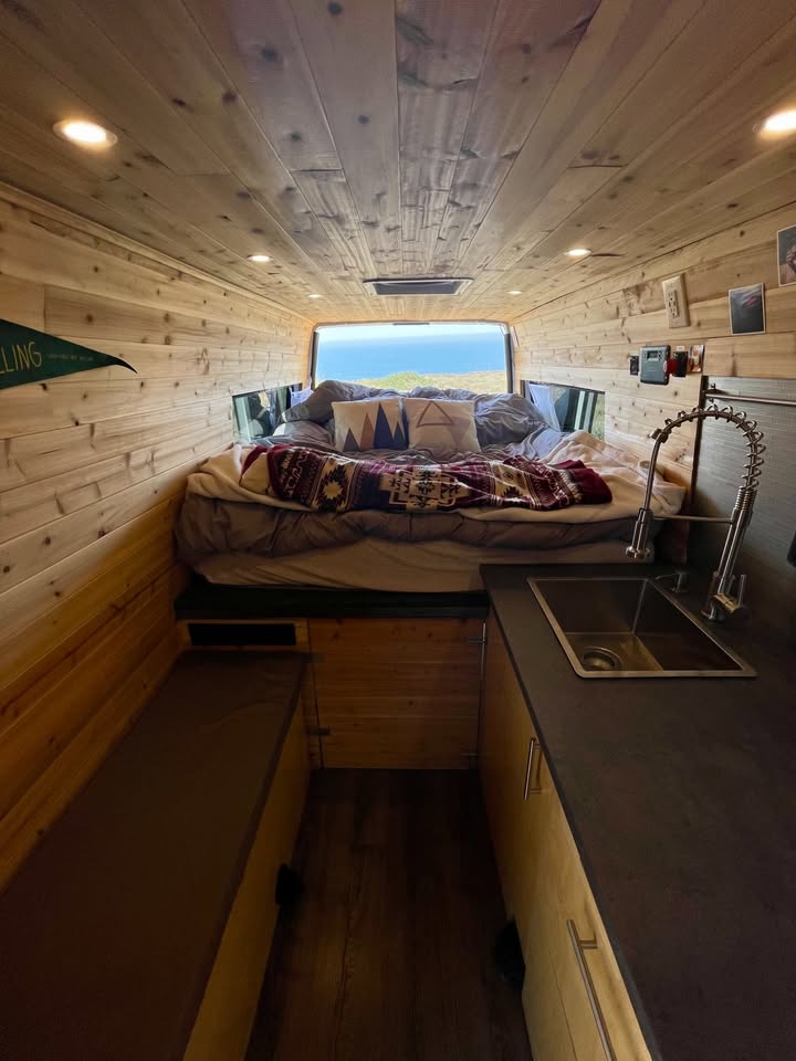 2005 Dodge sprinter (high roof) in Salt Lake City, UT (photo 3) — photo 3