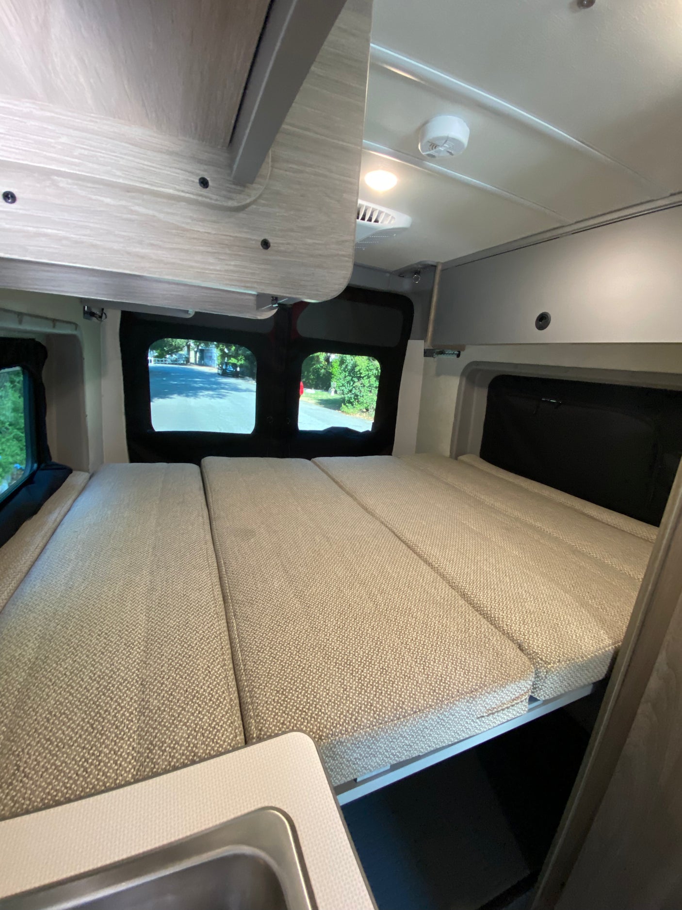 2022 Winnebago Solis