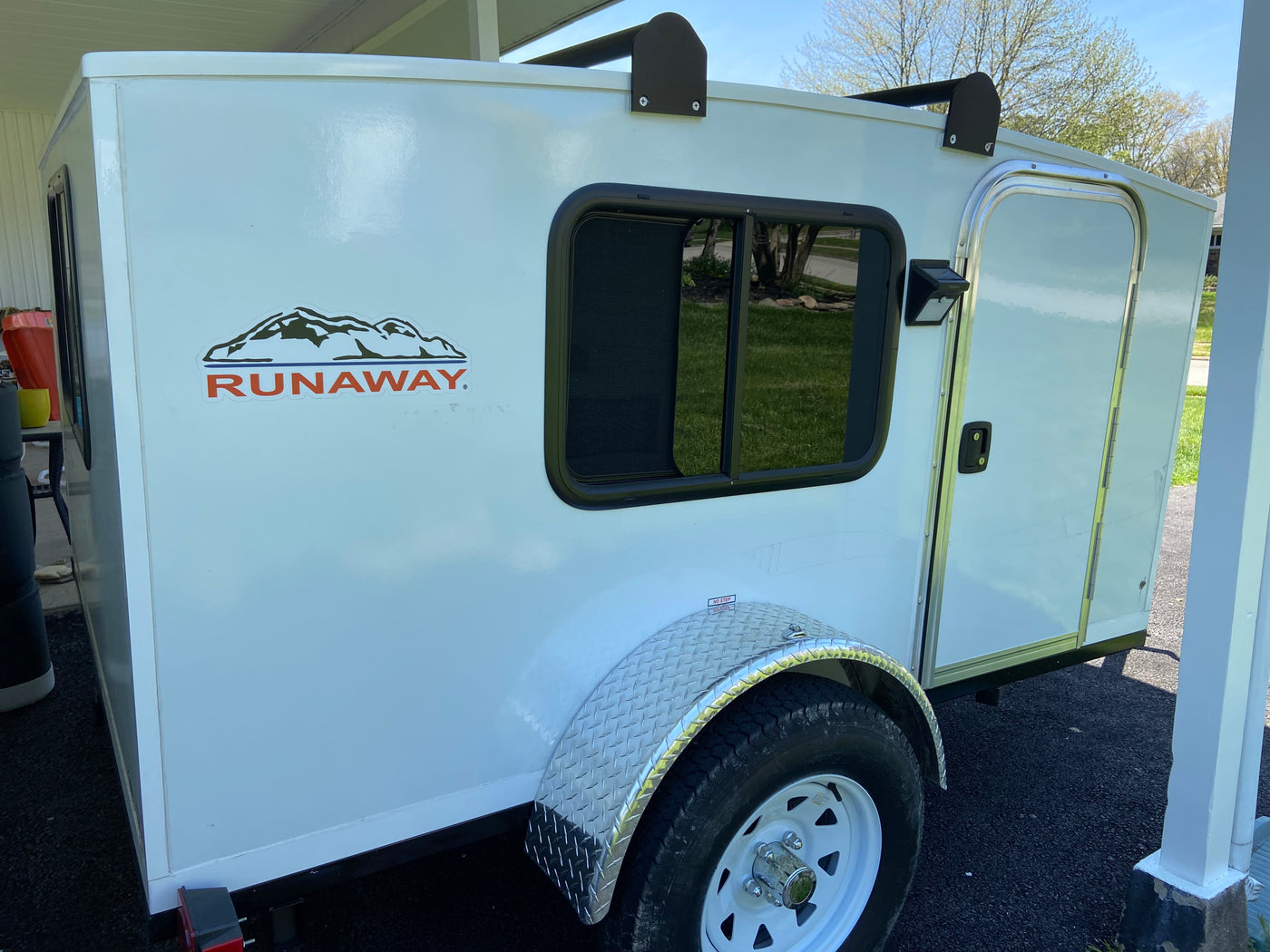 2021 Runaway Campers Rangerunner - Pets Welcome! — photo 10