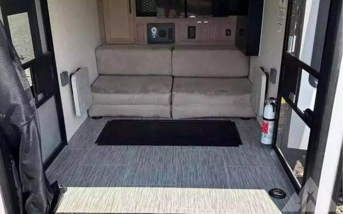 NoBo 10.6 Travel Trailer Toy Hauler Camper — used overland trailer for sale in Castle Rock, CO (photo 4)