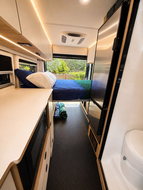 21' Easy To Drive Coastal Camper – Perfect for Big Sur & PCH Coastal Trip overland rental