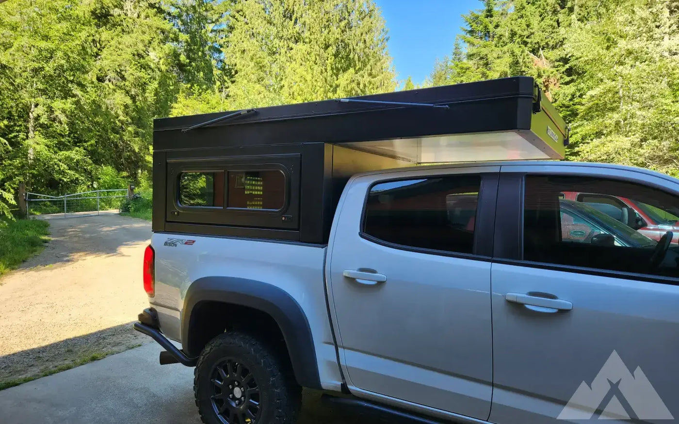 ORU BRUIN PRO TOPPER CAMPER — used for sale in Sequim, WA (photo 5) — photo 5