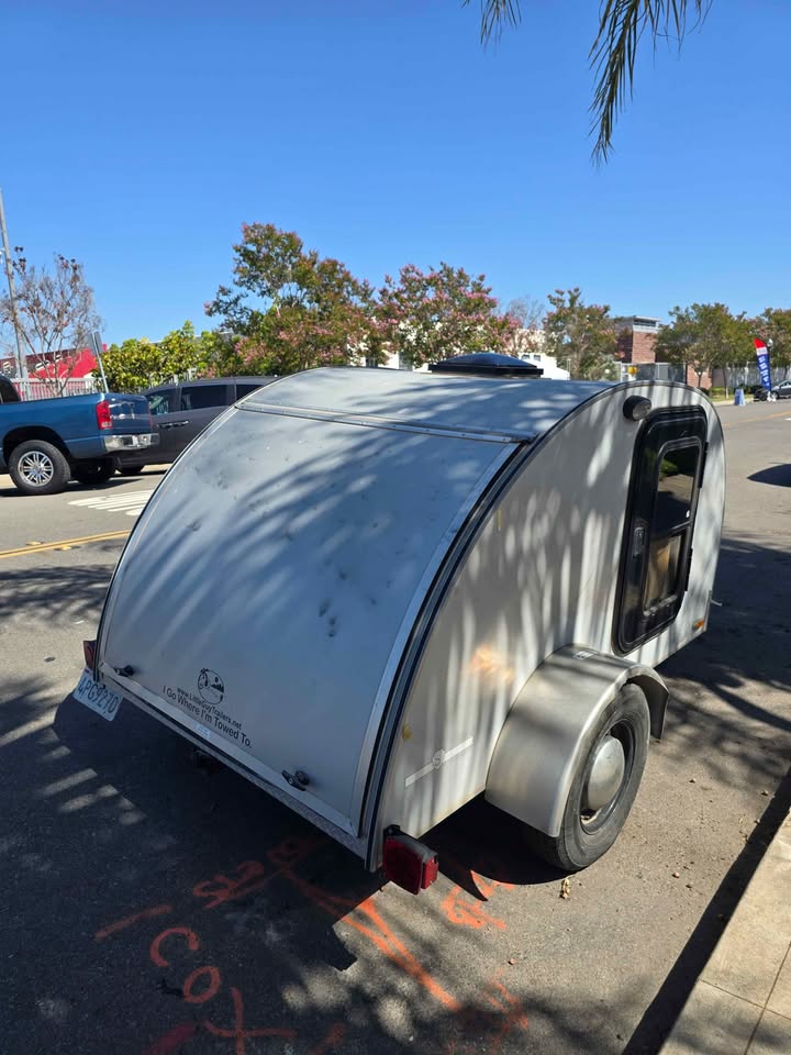 2014 Little Guy Silver Shadow teardrop trailer — photo 3
