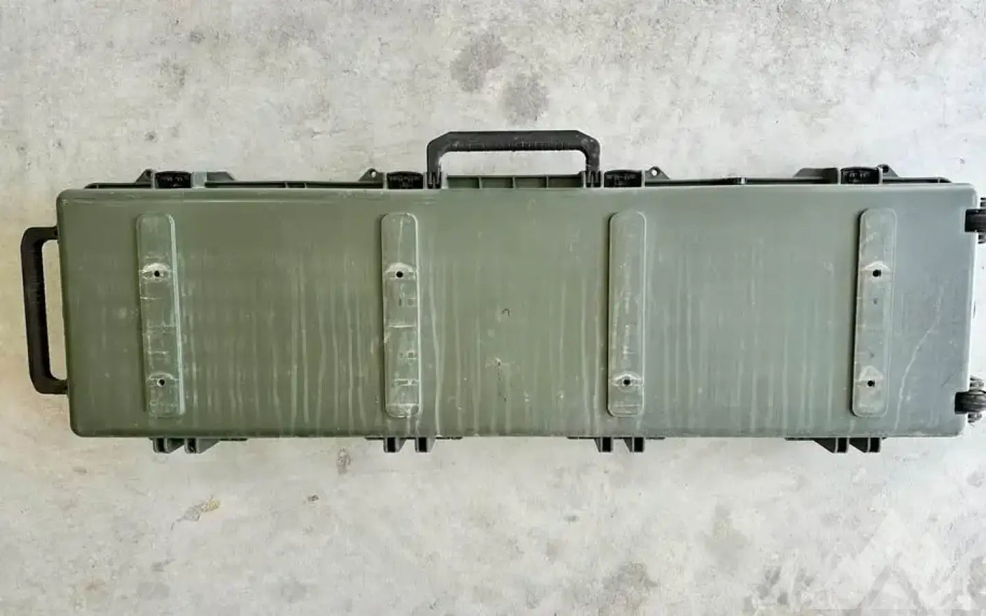 Pelican im3300 Storm Case, Green — used cases & cargo boxes for sale (photo 2)