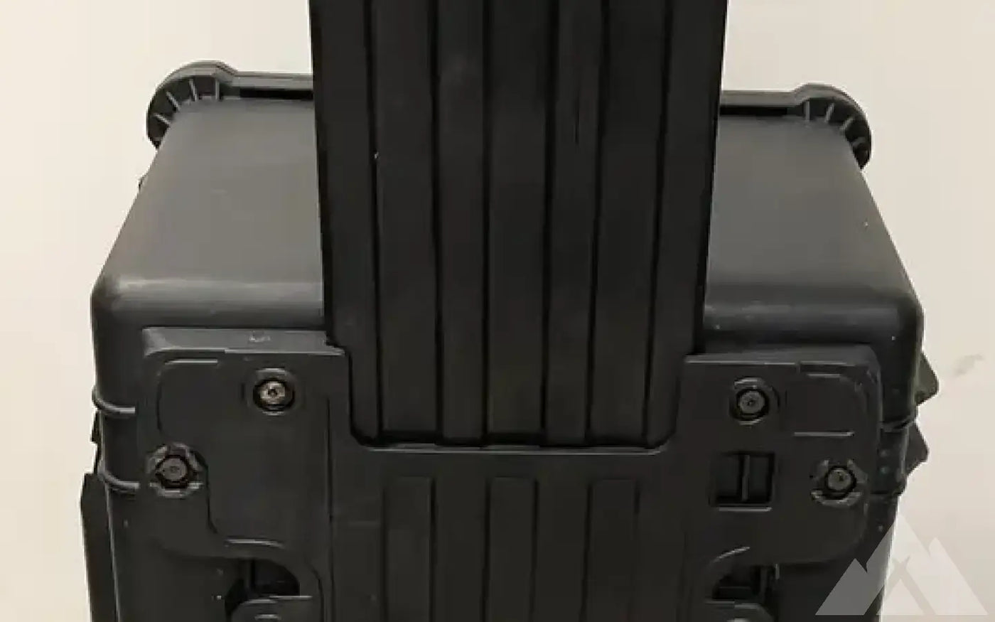 Pelican Protector Case 1620 Wheeled with foam — used cases & cargo boxes for sale (photo 9) — photo 9