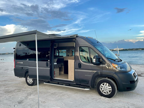 "Dream Machine"- Class B RV w/ AC-*100 mi/day Include* overland rental