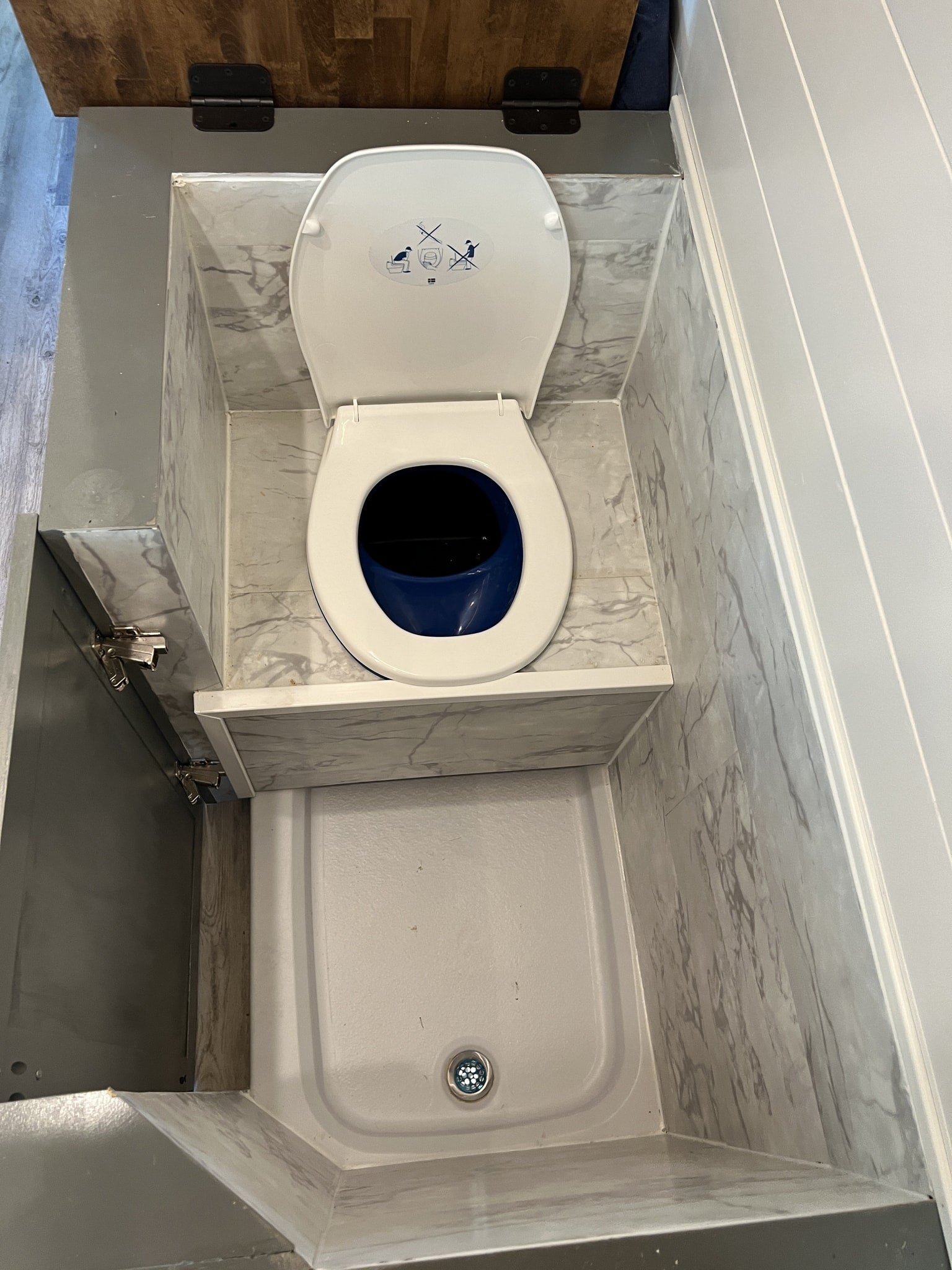 stainless sink