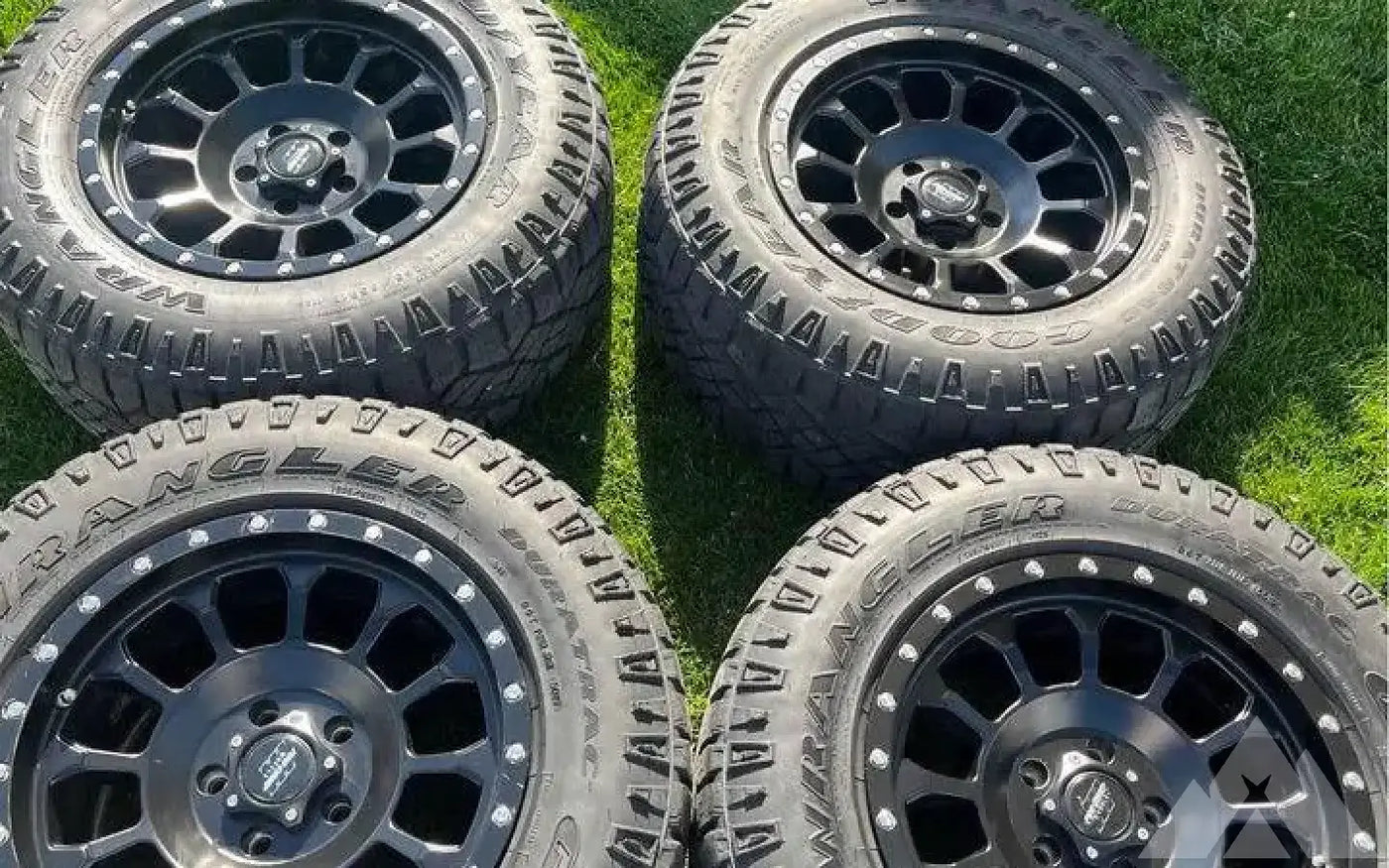 Pro Comp Wheels 17 inches Goodyear R17 — used set of wheels tires for sale (photo 2) — photo 2