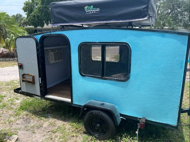 ready for your next RV rental. Features open door