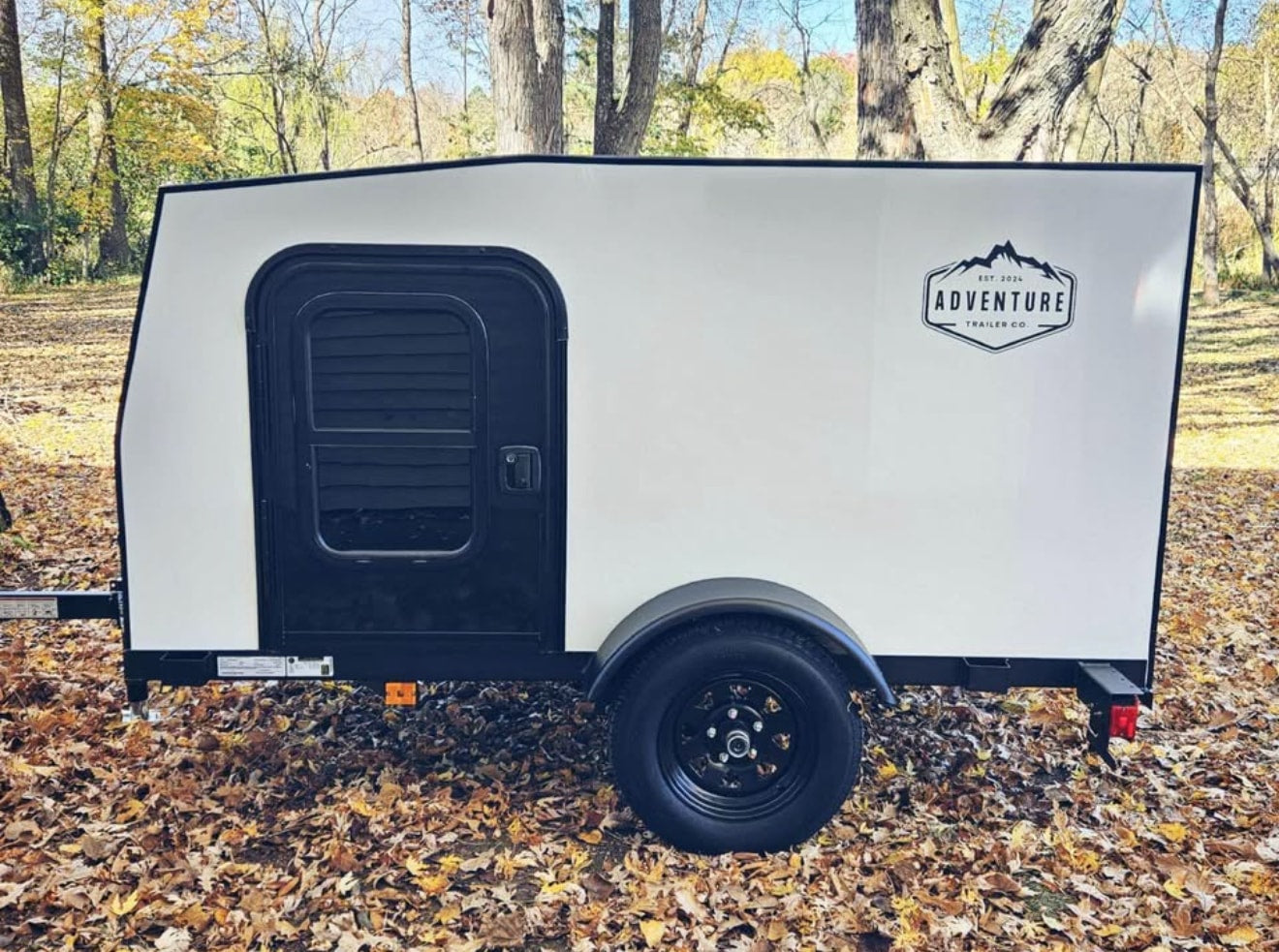 5x8 Mini Camper with AC & Heat — photo 3