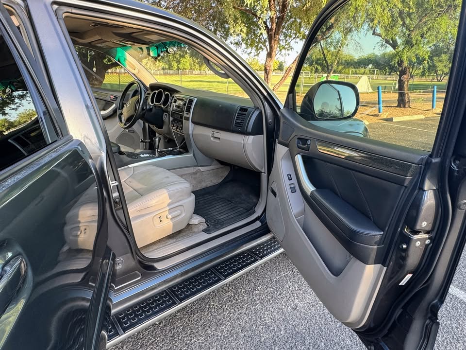 2003 Toyota 4runner limited 2wd v8 — photo 12