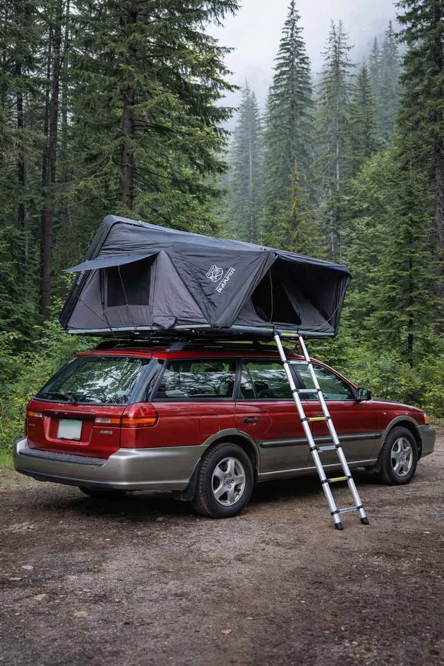 Ikamper Skycamp 3.0 mini Rooftop Tent in Bellevue, WA (photo 3) — photo 3