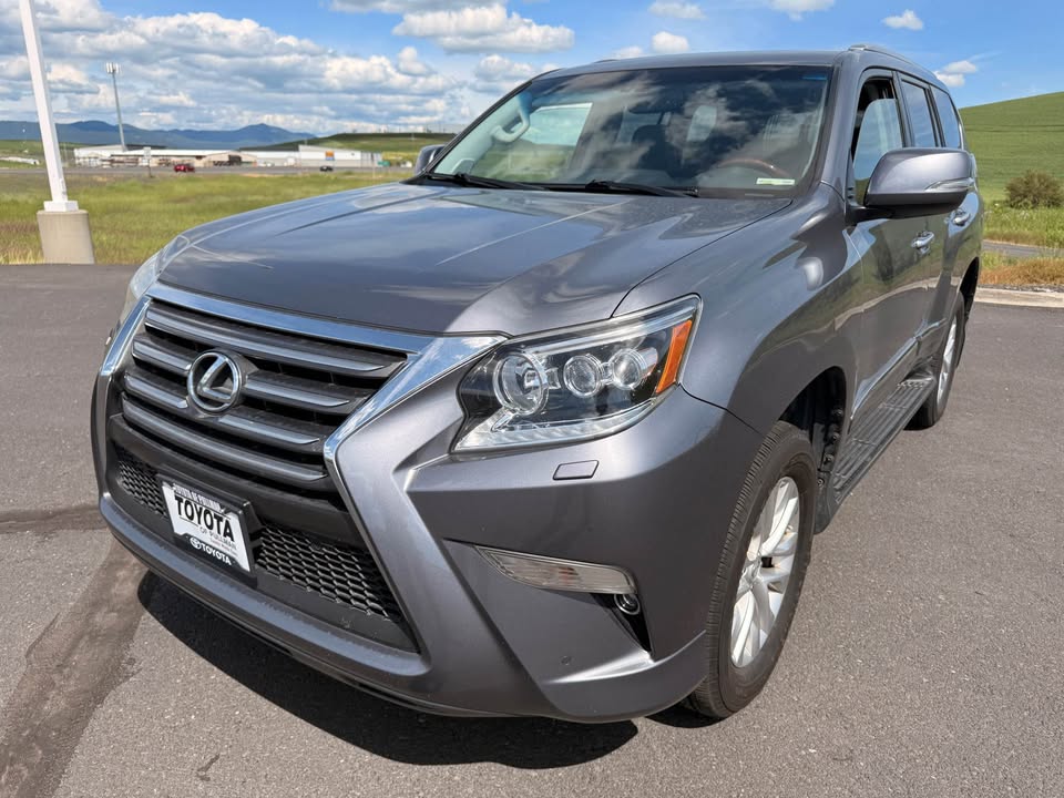 2018 Lexus GX · GX 460 Premium Sport Utility 4D in Pullman, WA (photo 3)