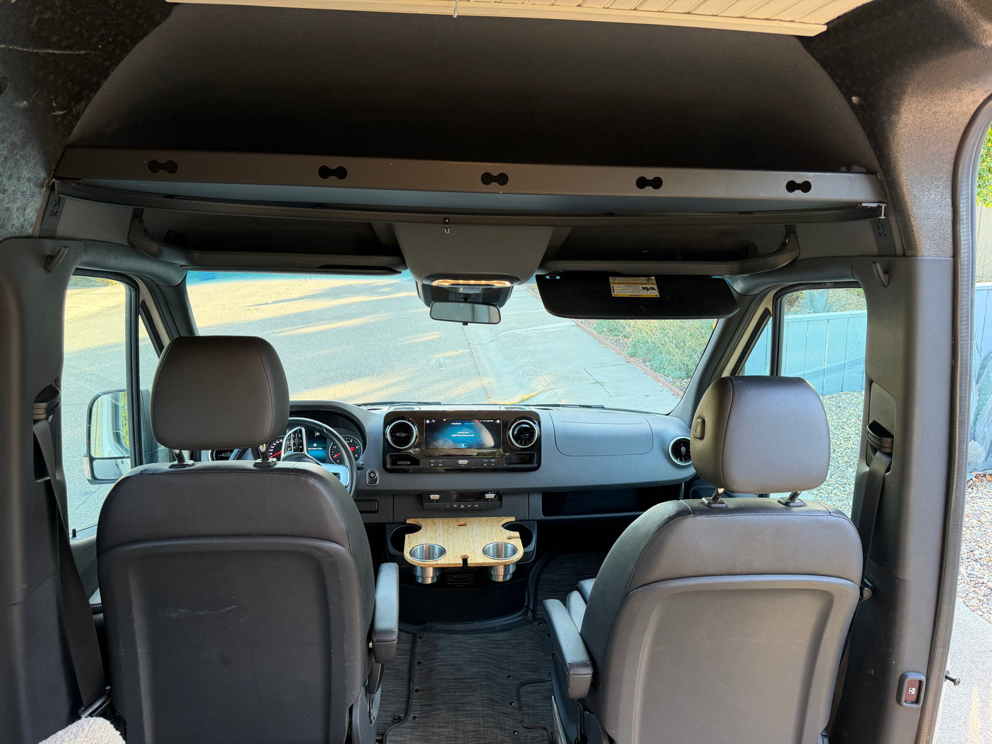 "Adventure Suite" Luxury Off-Grid Mercedes Sprinter - Sleeps 2