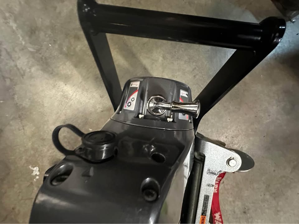 9500I warn multi mount winch in Petaluma, CA (photo 4) — photo 4