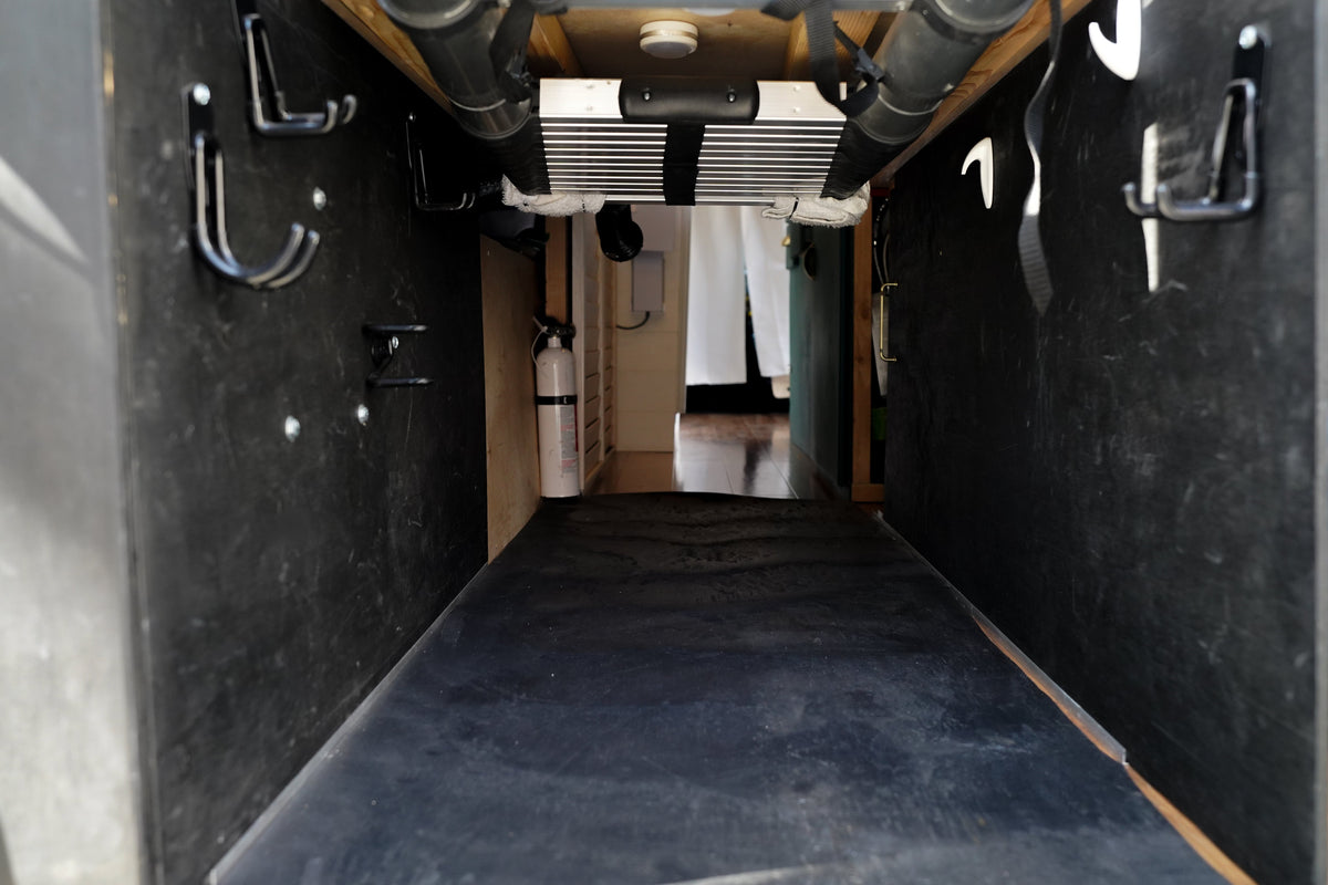 Off Grid Cozy Cowboy Van — photo 11