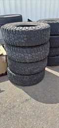 37/12.5/18 tires