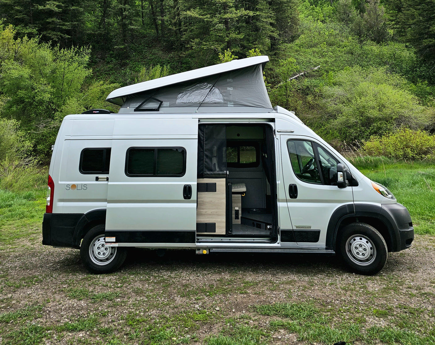 adVANture in Marge the Mini Motorhome! 6 Seats