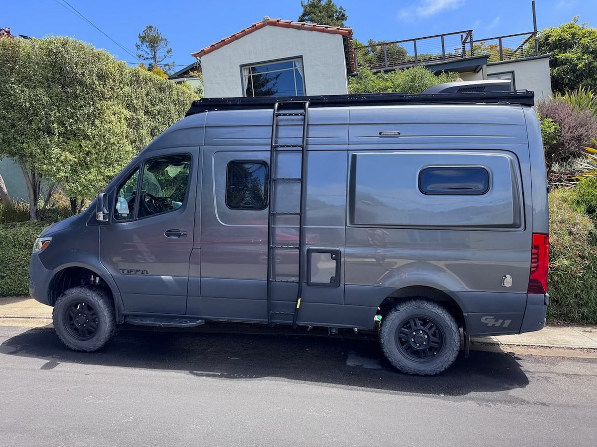 equipped with off-road upgrades — photo 2
