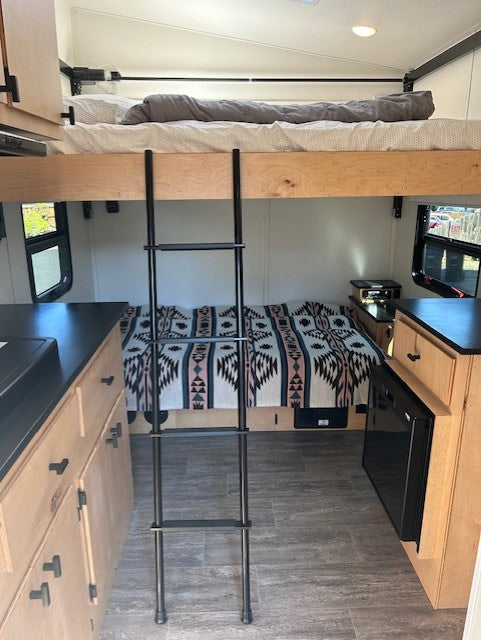 upper bunk bed