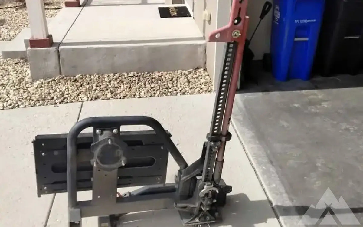 Rig'D Ultraswing Hitch Carrier — used tire carriers & swing outs for sale (photo 3) — photo 3