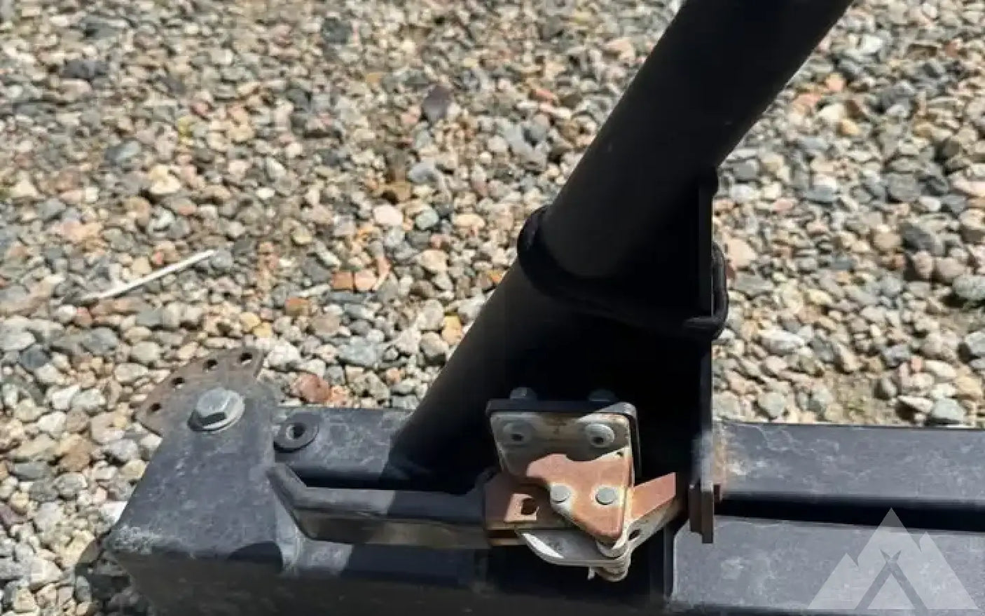 Rig’d ultraswing spare tire carrier. — used tire carriers & swing outs for sale (photo 4)