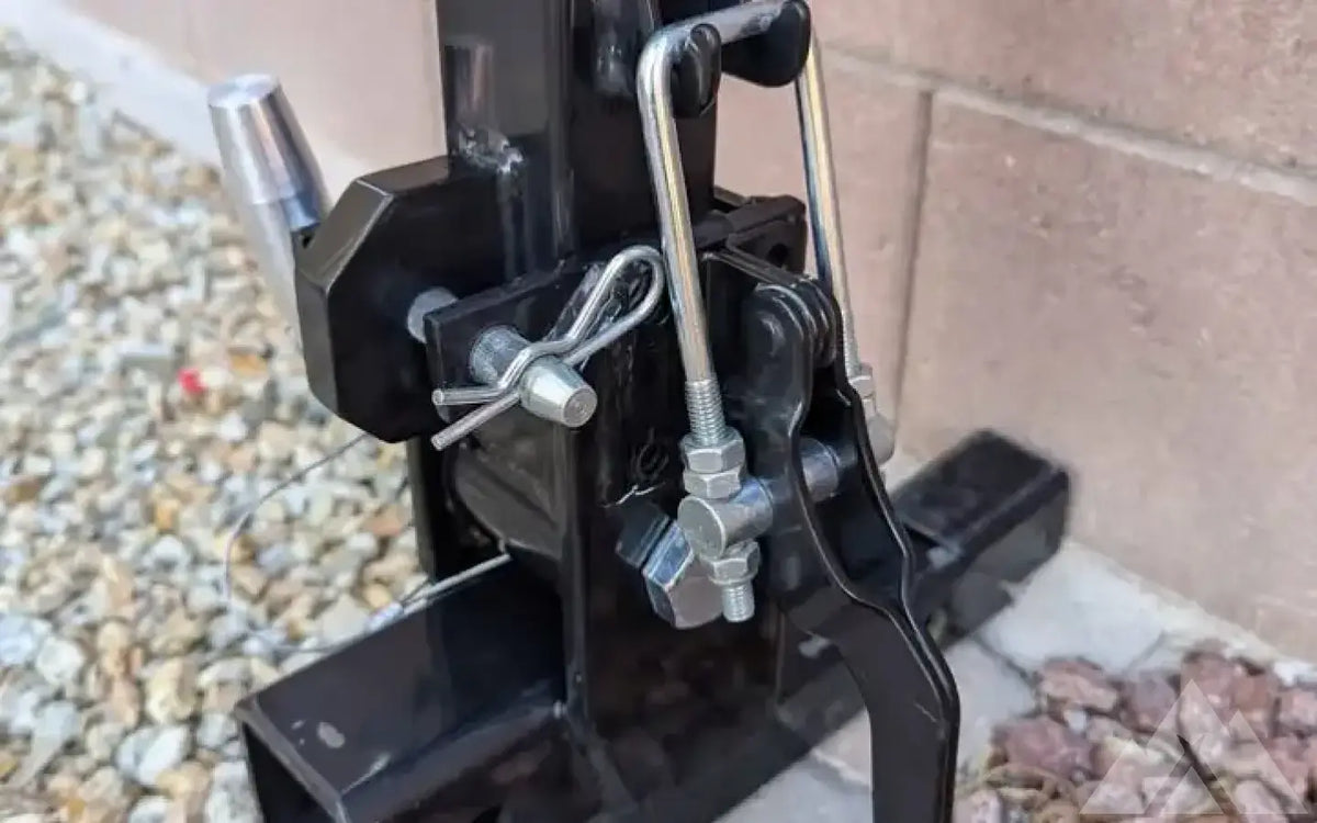 Rigid Armor Hitch Tire Carrier — used tire carriers & swing outs for sale (photo 5) — photo 5