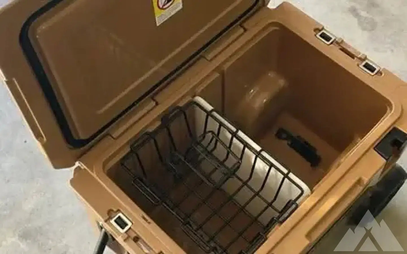 Roam Adventure Co. Cooler 50qt. — used coolers & fridges for sale (photo 7) — photo 7