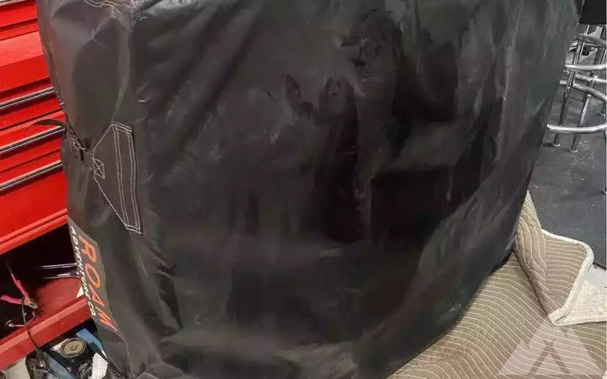 Roam Adventure Vagabond Lite Roof Top Tent — used rooftop tents for sale (photo 3) — photo 3