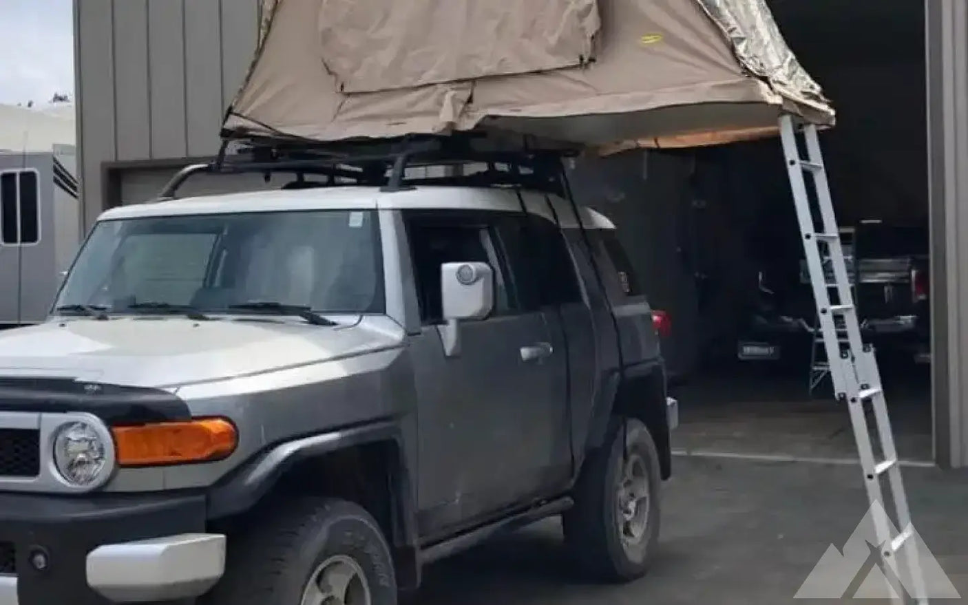 Roof Top Tent SmittyBilt — used rooftop tents for sale (photo 4)