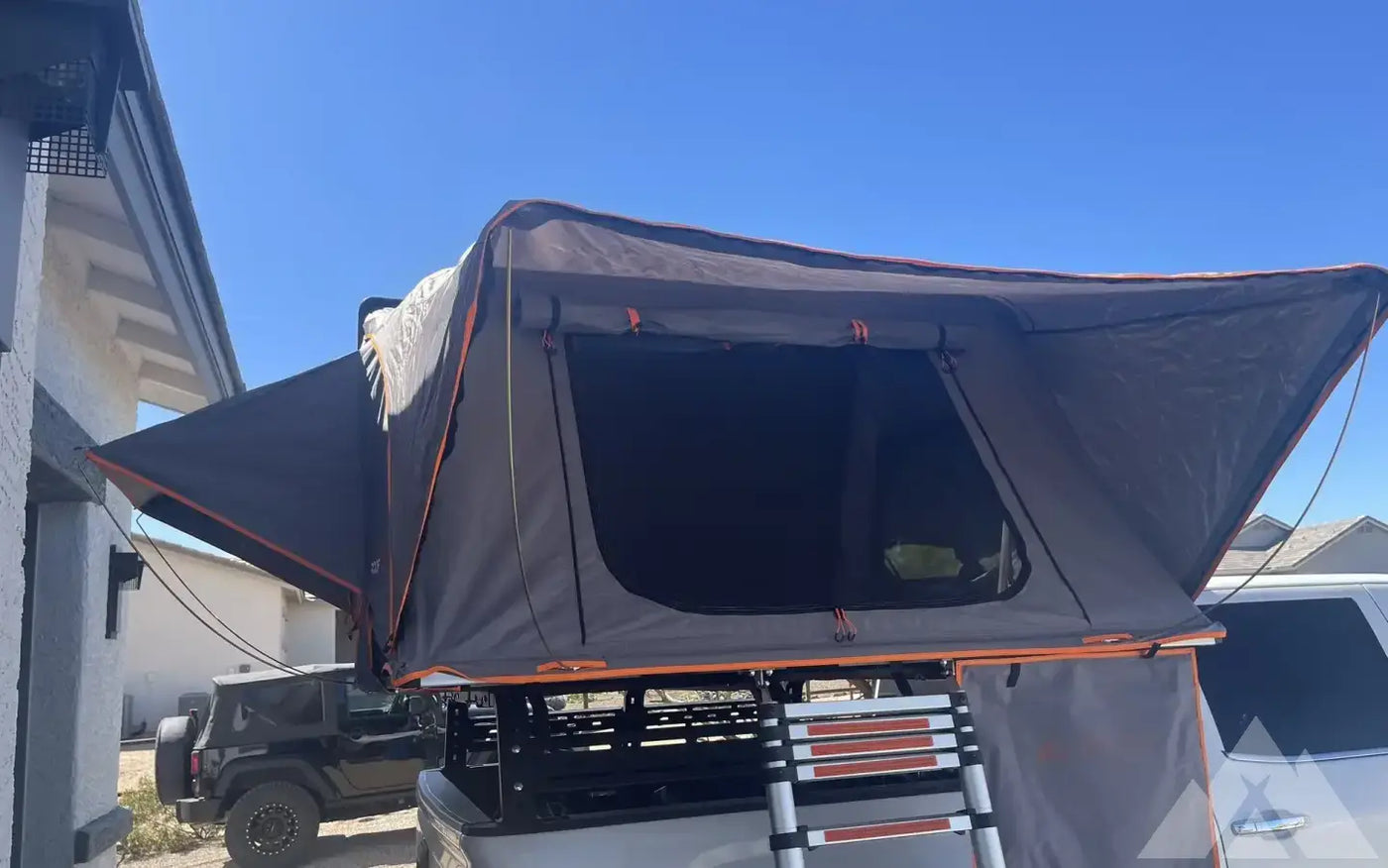 Roofnest Condor XL and RCI Rack — used rooftop tents for sale (photo 3) — photo 3