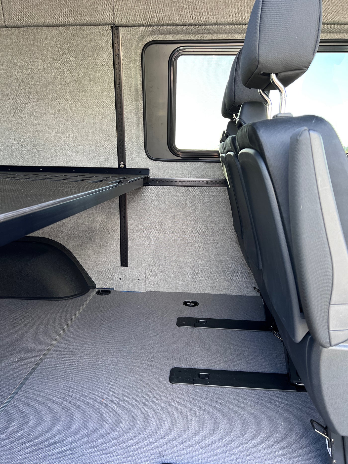 Mercedes-Benz High Roof Sprinter Van 2500 4x4 - "Knik" — photo 8