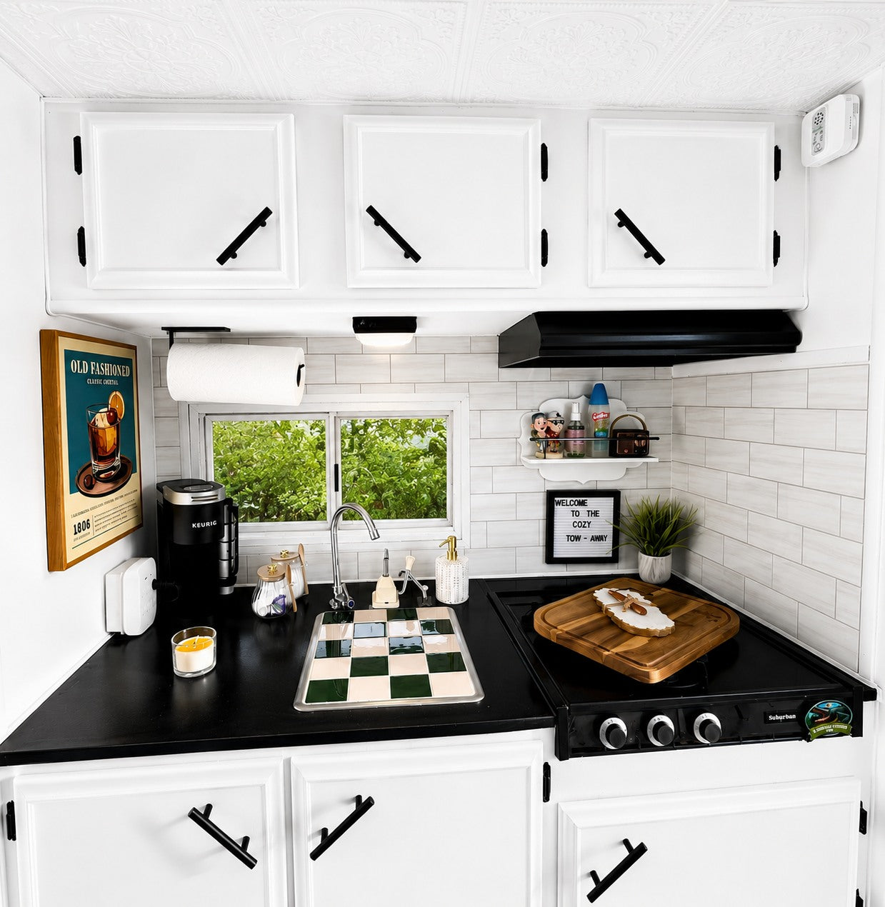 The Cozy Tow-A-Way