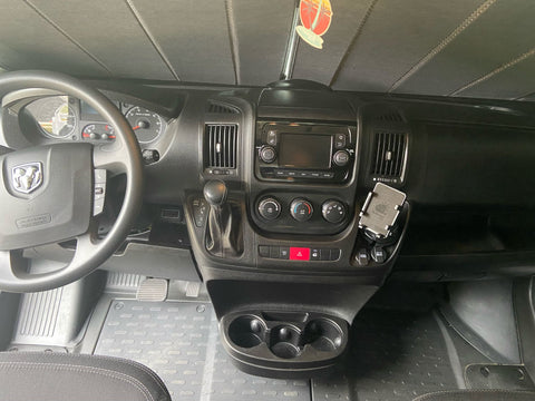2021 Winnebago Solis overland rental