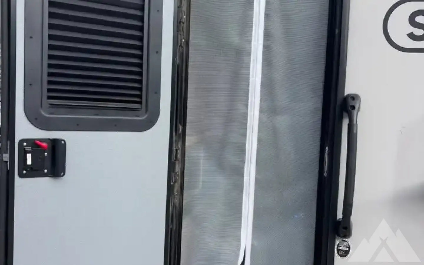 Scout Yoho truck camper — used for sale in Glenwood Springs, CO (photo 5) — photo 5