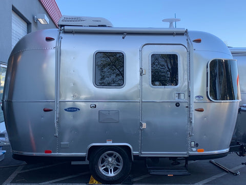 16' Bambi WH overland rental