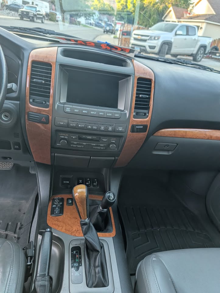 2004 Lexus gx 470 in Reno, NV (photo 4) — photo 4