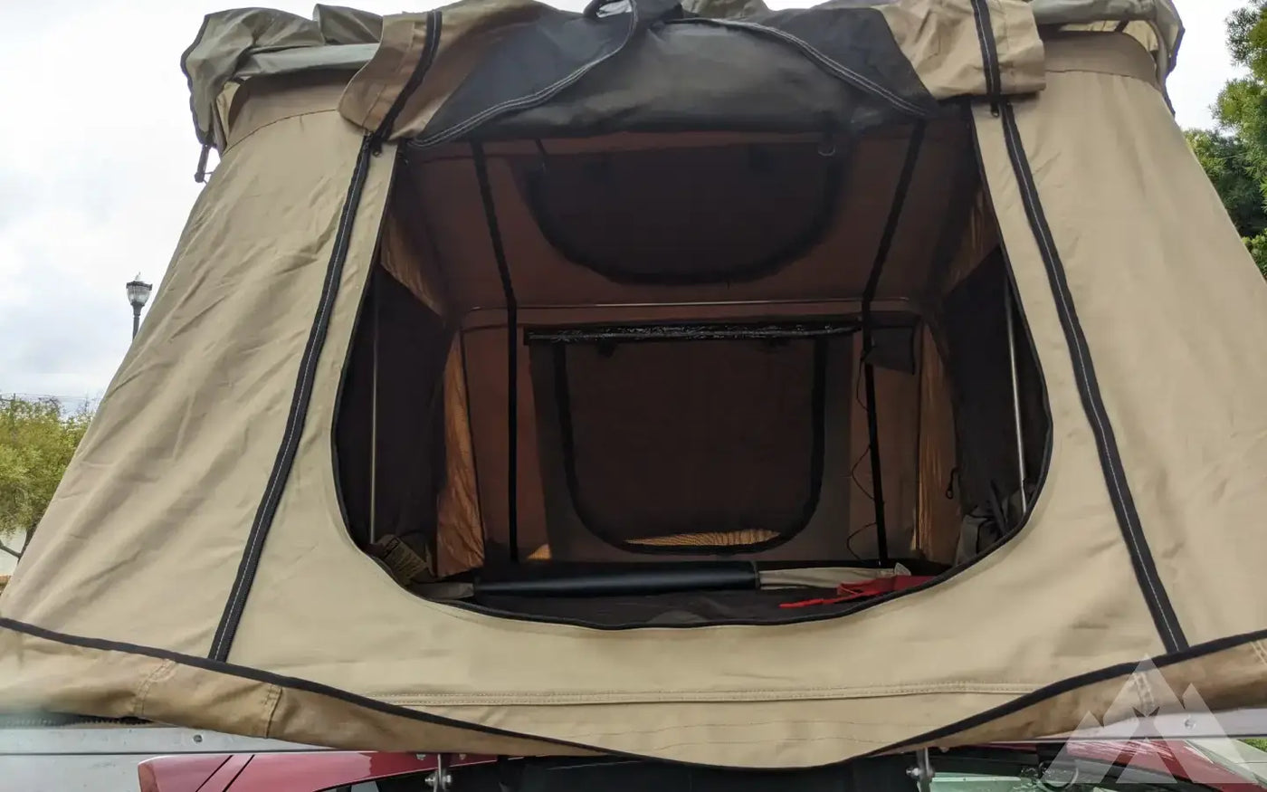 Smittybilt overland tent - SB2783 — used rooftop tents for sale (photo 6) — photo 6