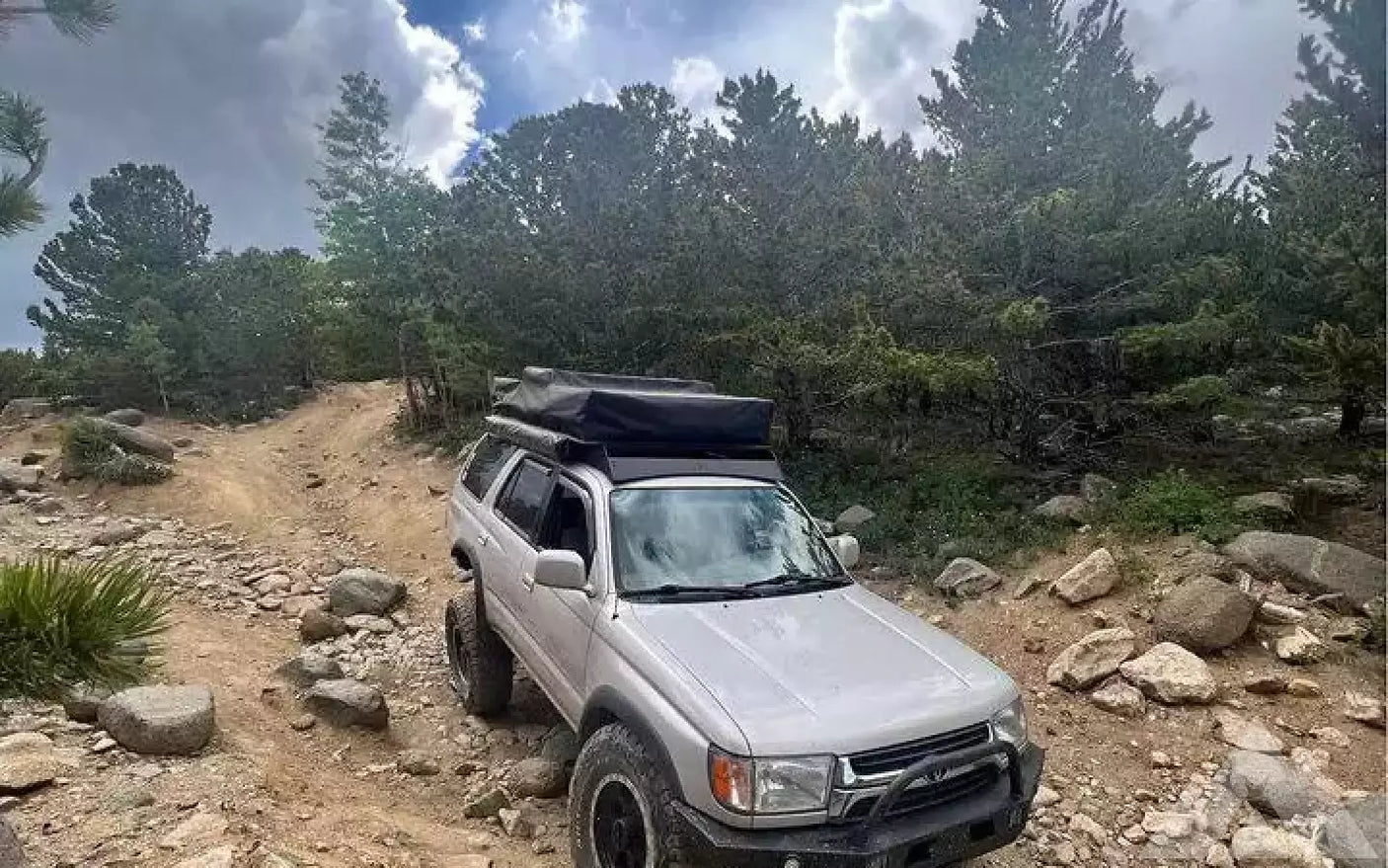 Smittybilt Overlander XL Rooftop Tent — used rooftop tents for sale (photo 5)