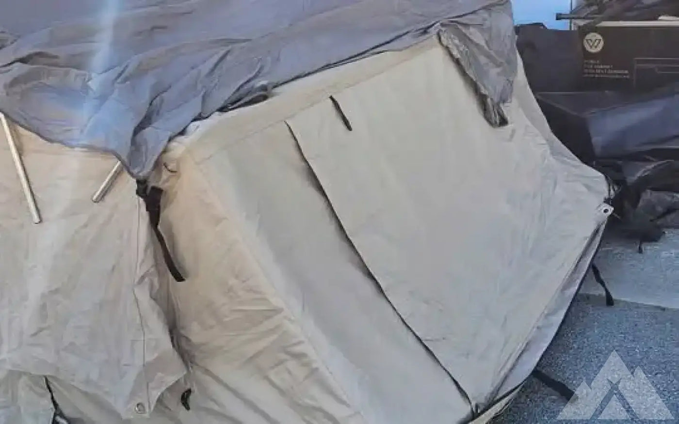 Smittybilt overlander XL rooftop tent — used rooftop tents for sale (photo 10) — photo 10