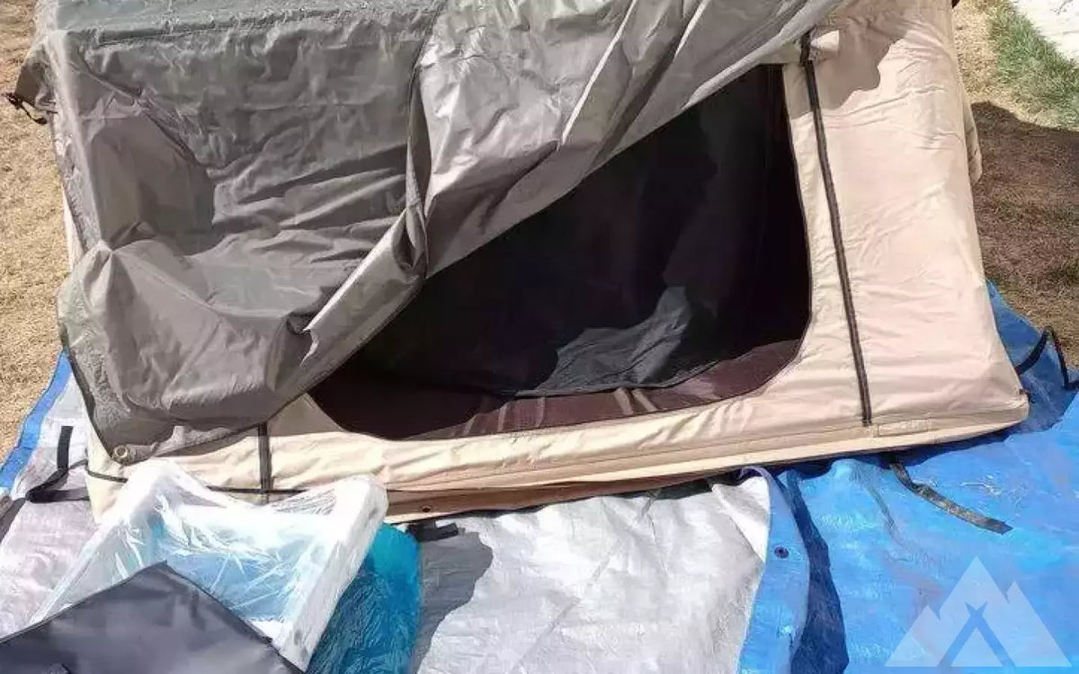 Smittybilt XL overland 4 person rtt — used rooftop tents for sale (photo 2) — photo 2