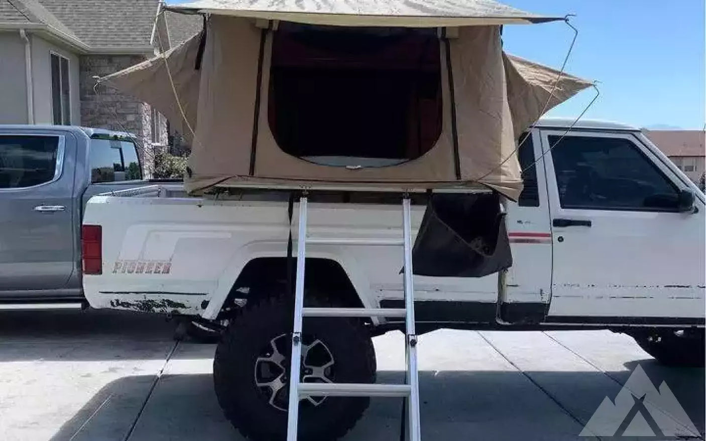 Smittybuilt Rooftop Tent — used rooftop tents for sale (photo 2)