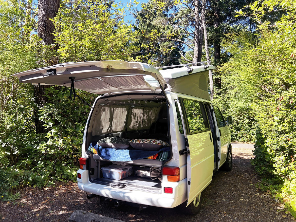featuring a pop-top roof — photo 5