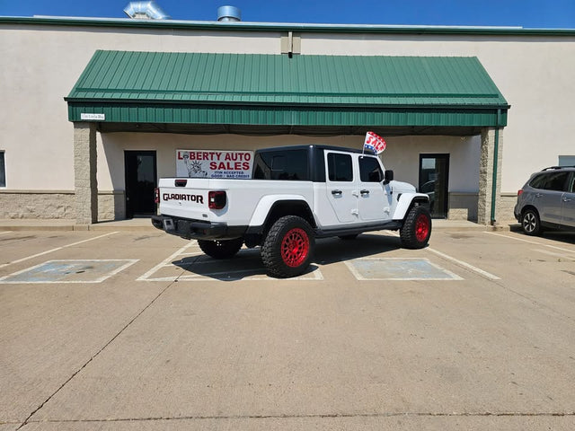 2023 Jeep Gladiator — photo 3