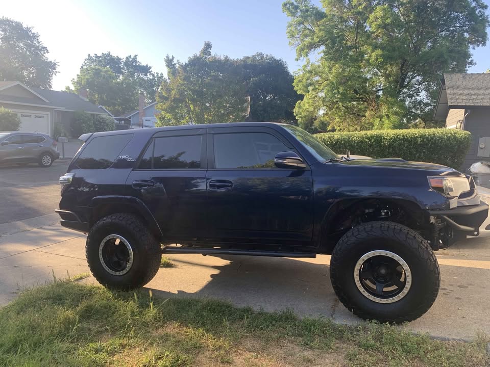 2019 Toyota 4Runner · TRD Off-Road Premium Sport Utility 4D in Rohnert Park, CA (photo 6) — photo 6