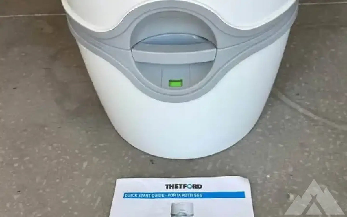 Thetford Porta potti 565 E — new showers & toilets for sale — photo 1