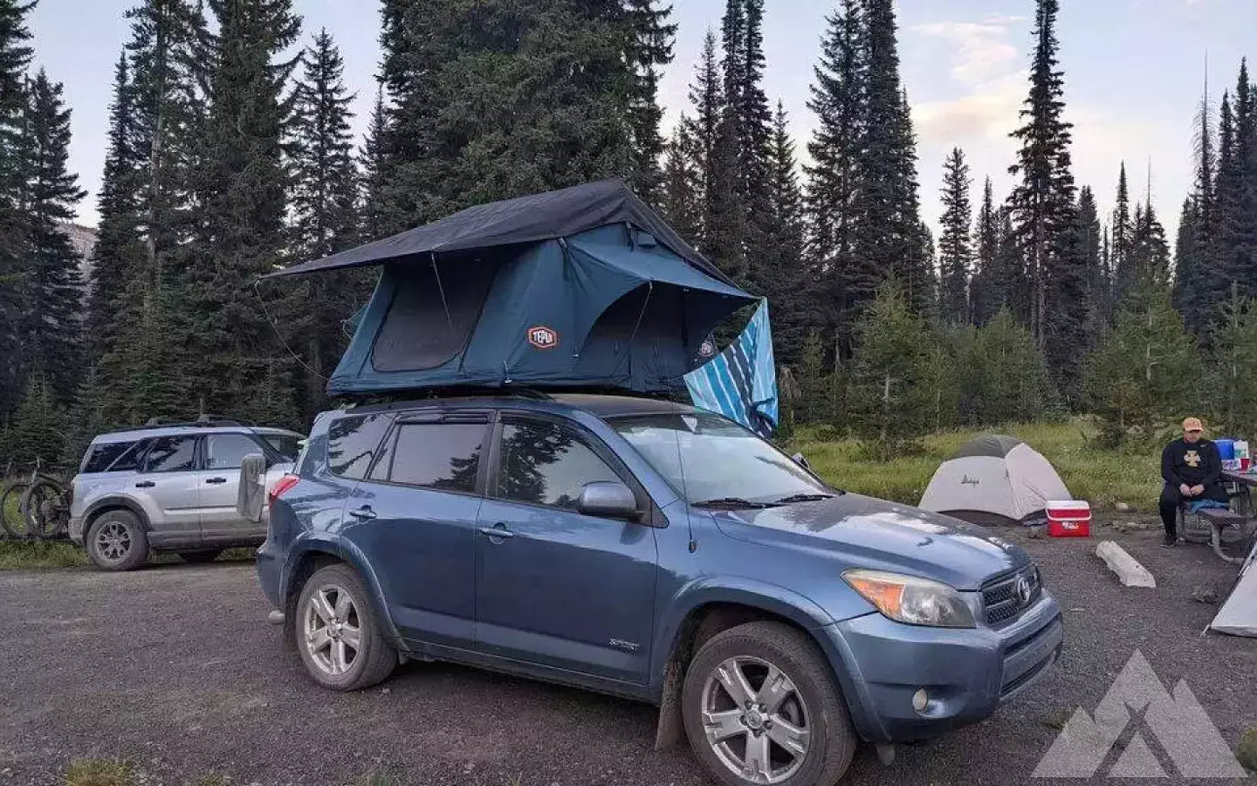 Thule Tepui roof top car tent — used rooftop tents for sale